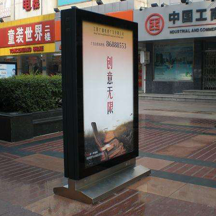 自動(dòng)控制廣告燈箱